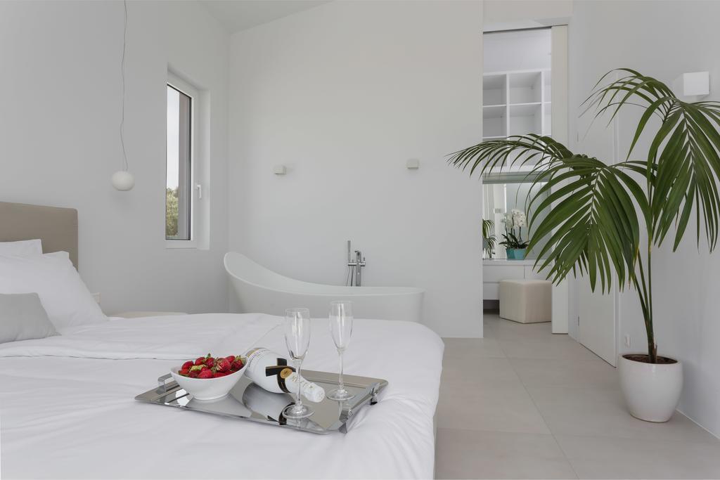 White Grace - A Seductive World Of Luxury Villa Pigí Kültér fotó